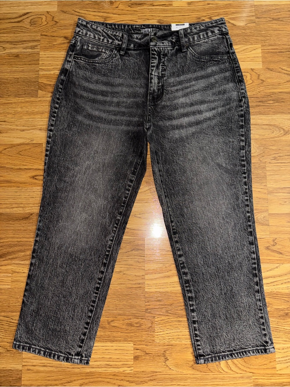 Time and Tru High Rise Cropped Capri Women’s Size 14 Gray Stone Wash Denim Jean